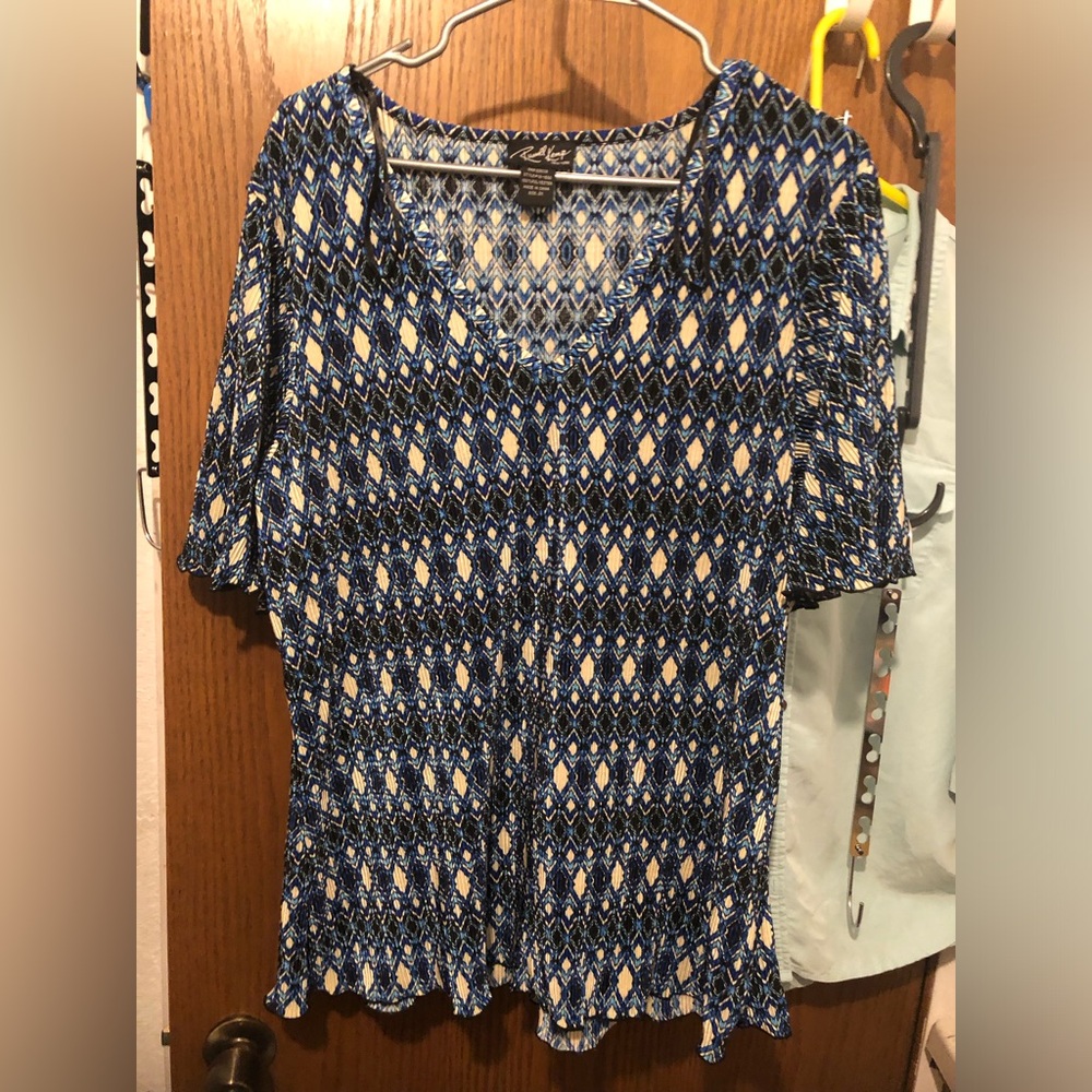 Vintage Russell Kemp Pleated Top- 148A $25 or $20 w/offer